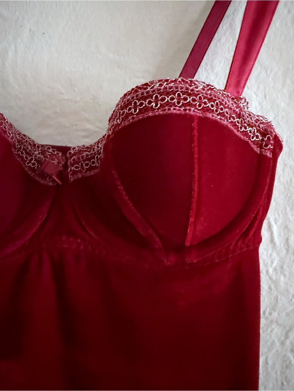 Y2K Jacob Red Velvet Babydoll Dress with Lace Trim - Picture 2 of 6